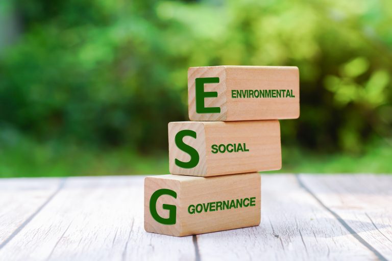 Verschil ESG en CSRD